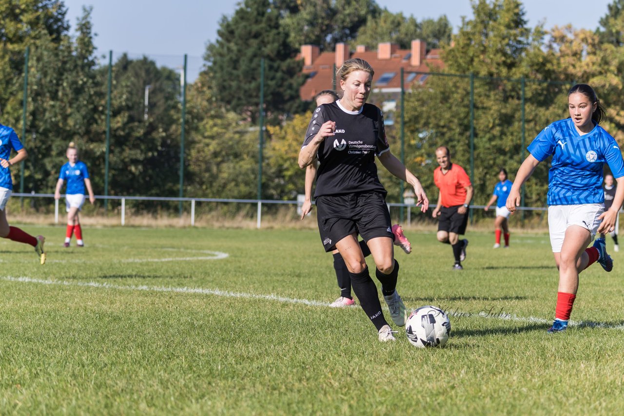 Bild 361 - F Holstein Kiel 2 - SSG Rot-Schwarz Kiel 2 : Ergebnis: 5:0